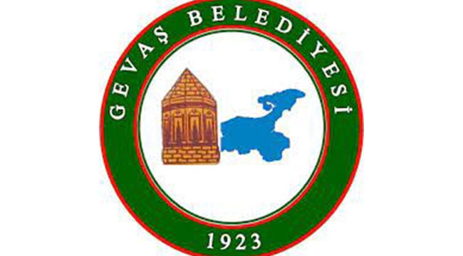 Gevaş Belediyesi'nden feribot satışı