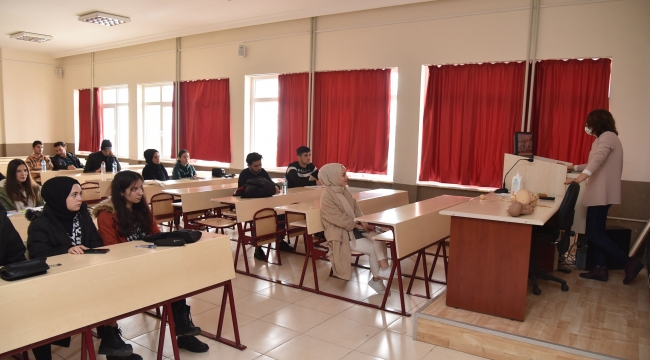 Lise öğrencilerine Kmü’yü tanıma fırsatı 