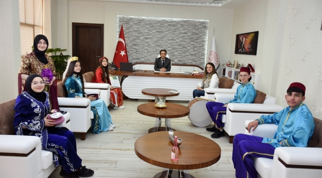 "Hoş Geldin Eskimeyen Ramazan"