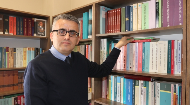 “Karaman, Türkçenin Zirve İsimleriyle Anılıyor”