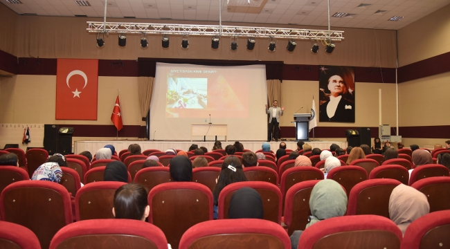 'Sporcu Diyetisyenliği' konulu söyleşi yapıldı