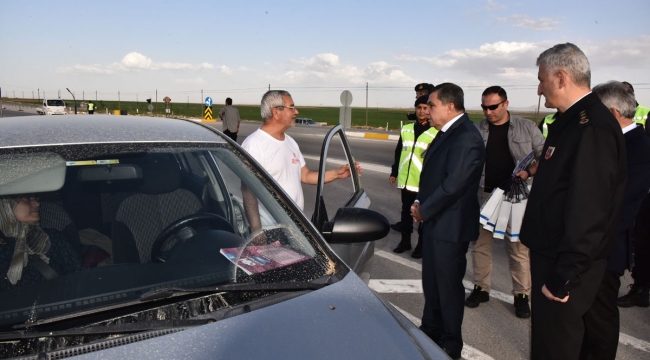 Vali Işık’tan &quot;Bayramınız Kemerli Olsun“ denetimi