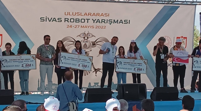 Zübeyde Hanım Ortaokulu damgası! 