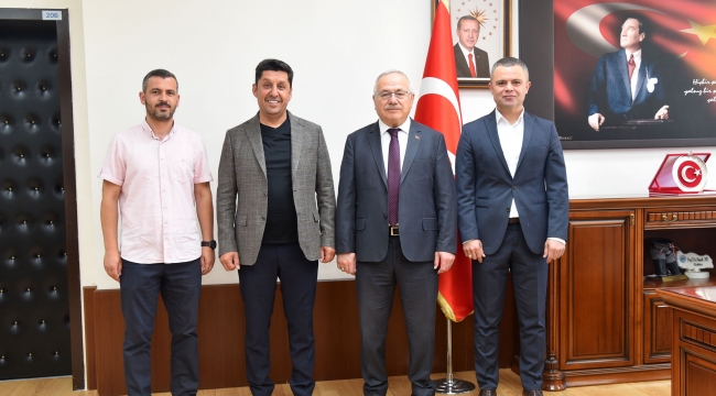 Karaman FK'dan Rektör Ak'a ziyaret