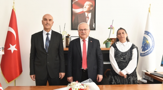 &quot;Mücadele Vermenin Bedeli Görevden Alınmak&quot;