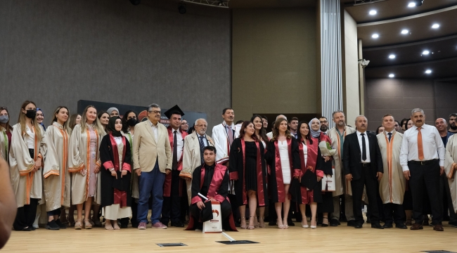 Mezuniyet sevinci yaşandı