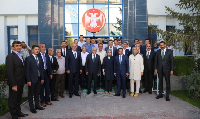 Binali Yıldırım, Çumra Şekeri ziyaret etti