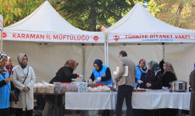 Karaman'da 'Hayır Çarşısı' açıldı