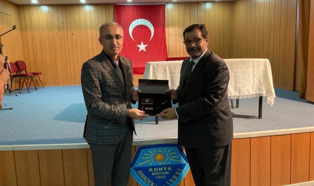 Rektör Karaman: "En büyük bilim adamlarından birisidir"