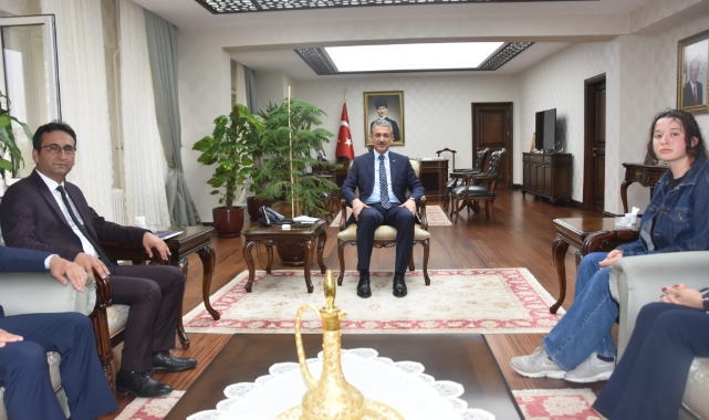 Şampiyon&#039;dan Vali Akkoyun&#039;a ziyaret