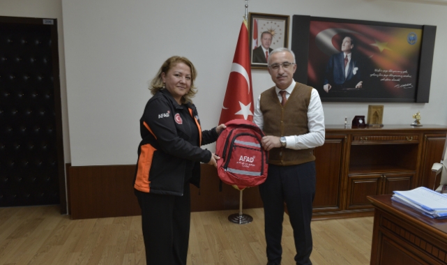 AFAD Müdürü Han, Rektör Karaman'ı ziyaret etti