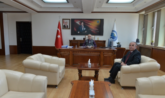 Ertekin'den Rektör Karaman'a ziyaret