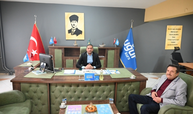 Oğuz, Öğretmenler gününü kutladı