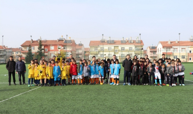 Şampiyon Alparslan ortaokulu oldu