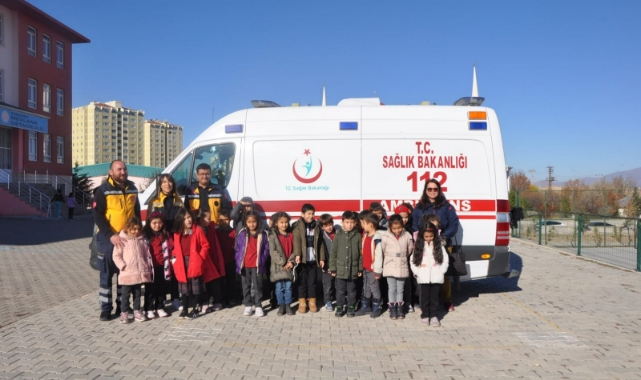 Minik öğrenciler bilgilendirildi