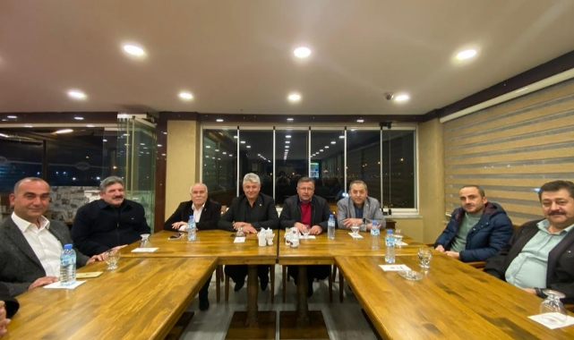 Özbay adaylığını açıkladı