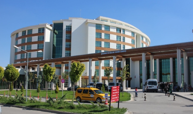 Ateşten gömlek giydi