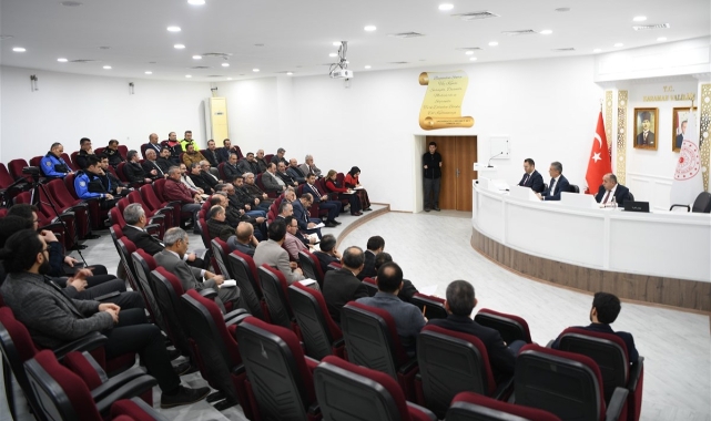 Vali Akkoyun muhtarlarla bir araya geldi