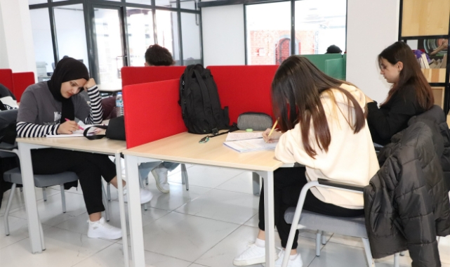 Gençlerin uğrak noktası oldu