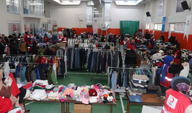 Karaman'da Kızılay Market açıldı