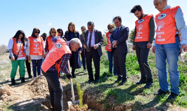 Genç TEMA’dan hatıra ormanı