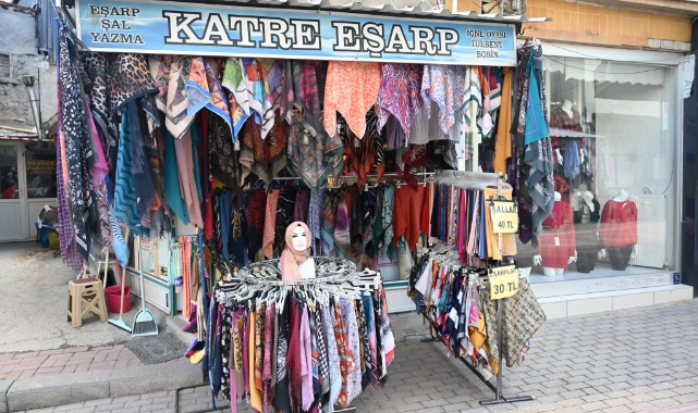 Katre Eşarp&#039;tan anlamlı kampanya