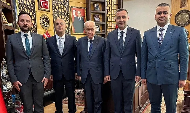 Adaylar Bahçeli&#039;yi ziyaret etti