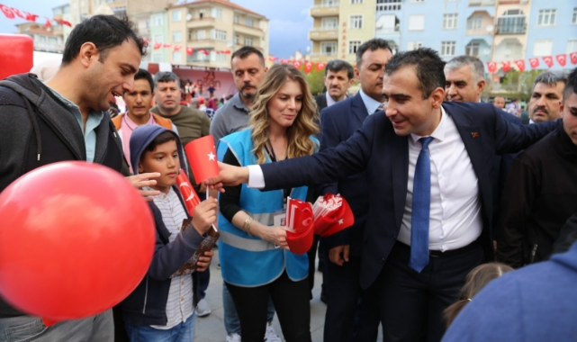 Çocuklar 23 Nisan şenliğinde buluştu