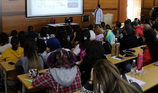 &quot;Hibrit eğitim&quot; yarın başlıyor