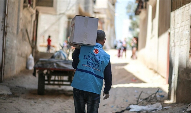 İhtiyaç sahiplerinin yardımına koştular