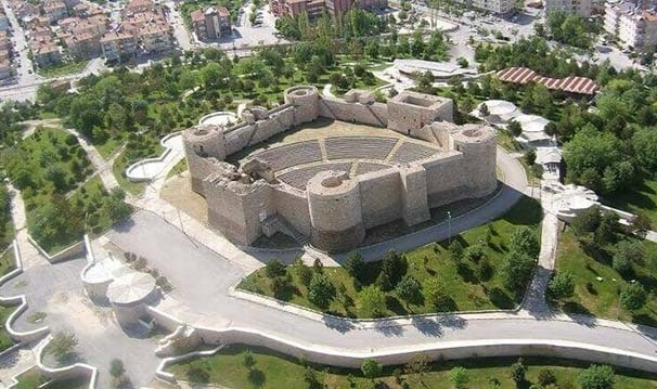 Karaman uzun yaşıyor