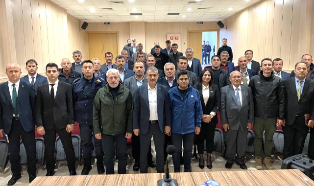 Muhtarlarla bayramlaştı