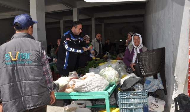 Pazar esnafının yüzü güldü
