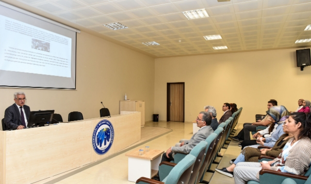 Cuma Selamlıkları kitabı tanıtıldı