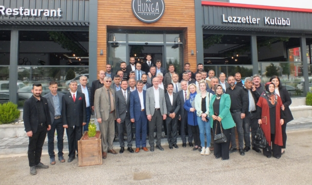 Cumhur İttifakı esnafla bir araya geldi