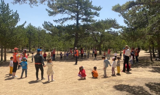 Minik kalpler doğayla iç içe