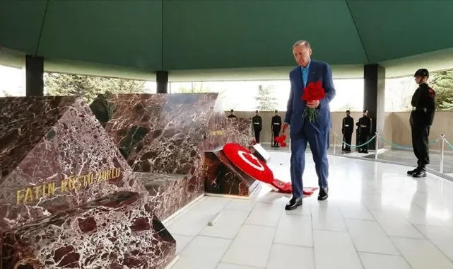 Erdoğan&#039;dan Menderes&#039;e ziyaret