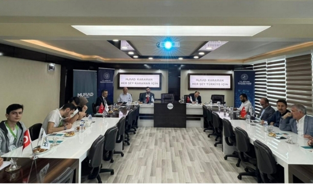 Genç girişimciler toplantıda buluştu