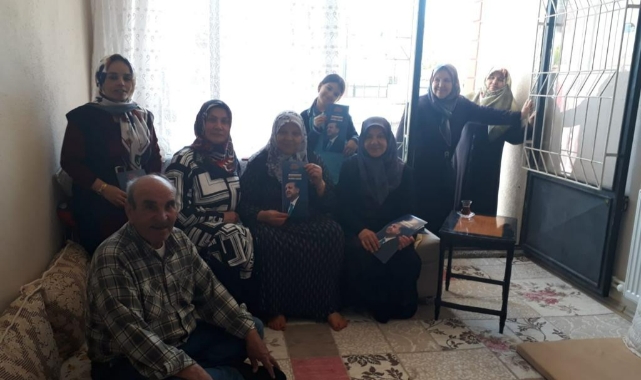 Kadın Kolları kapı kapı geziyor