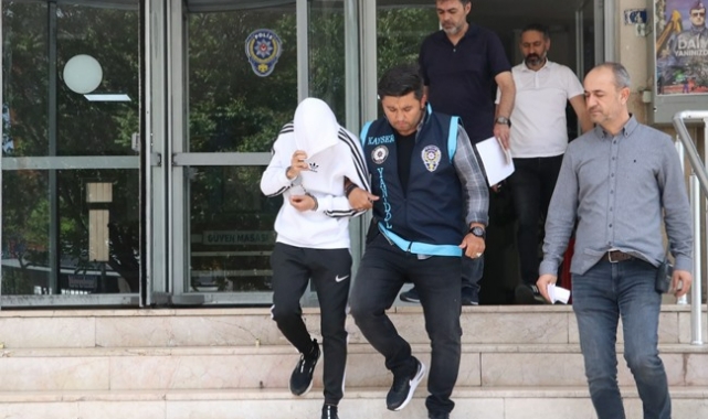 Sahte araç dolandırıcıları yakalandı