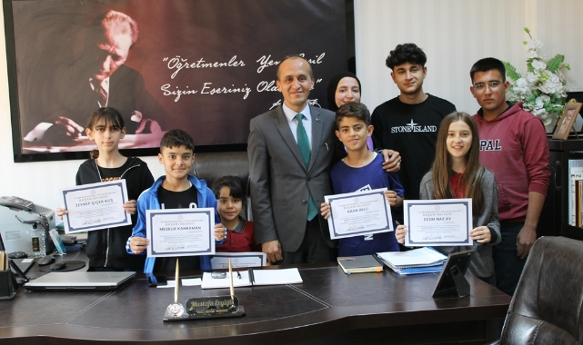 Şampiyonlar ödüllerini aldı