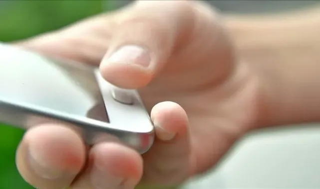 Telefonla konuşmak tansiyonu artırıyor