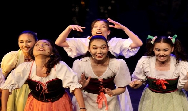 Uluslararası Türkçe tiyatro Konya&#039;da