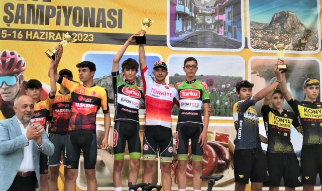 Bisiklette Torku fırtınası