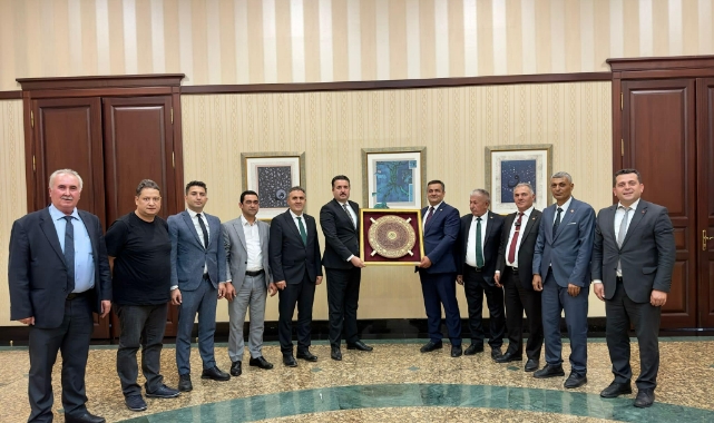 Bizim Behçet Kaynar!