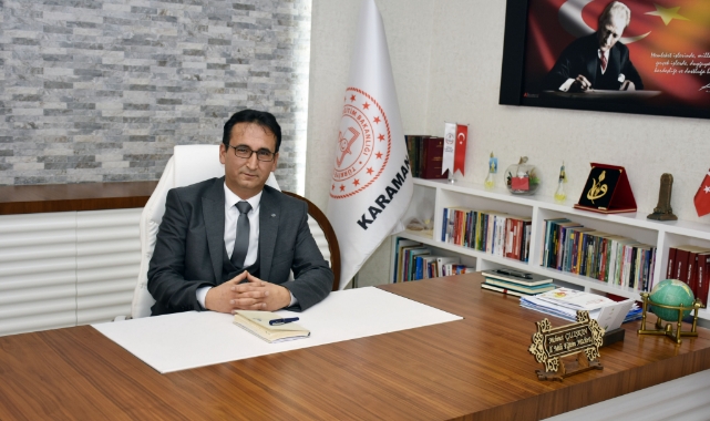 Çalışkan öğrencilere başarılar diledi