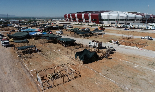 Kurban satışı ve kesim alanları belirlendi