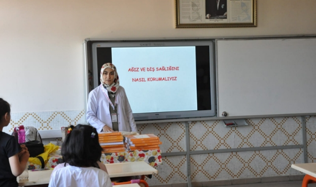 Miniklere eğitim verildi