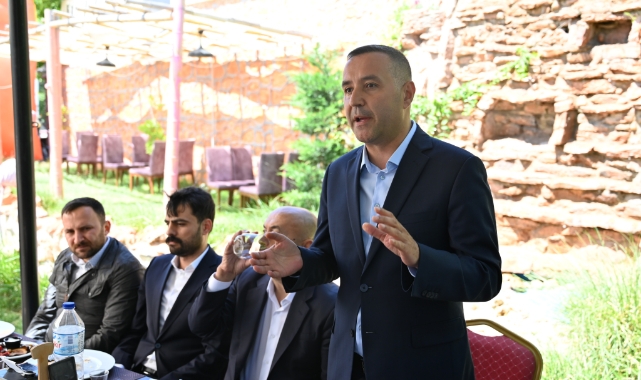 Ünüvar&#039;ın rotası belediye mi?