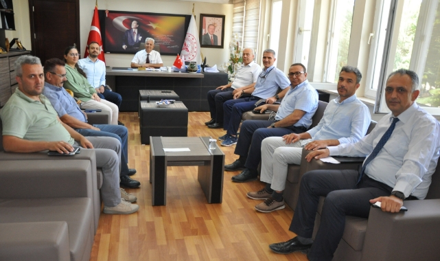 Hastane yöneticilerinden Kurşun’a ziyaret